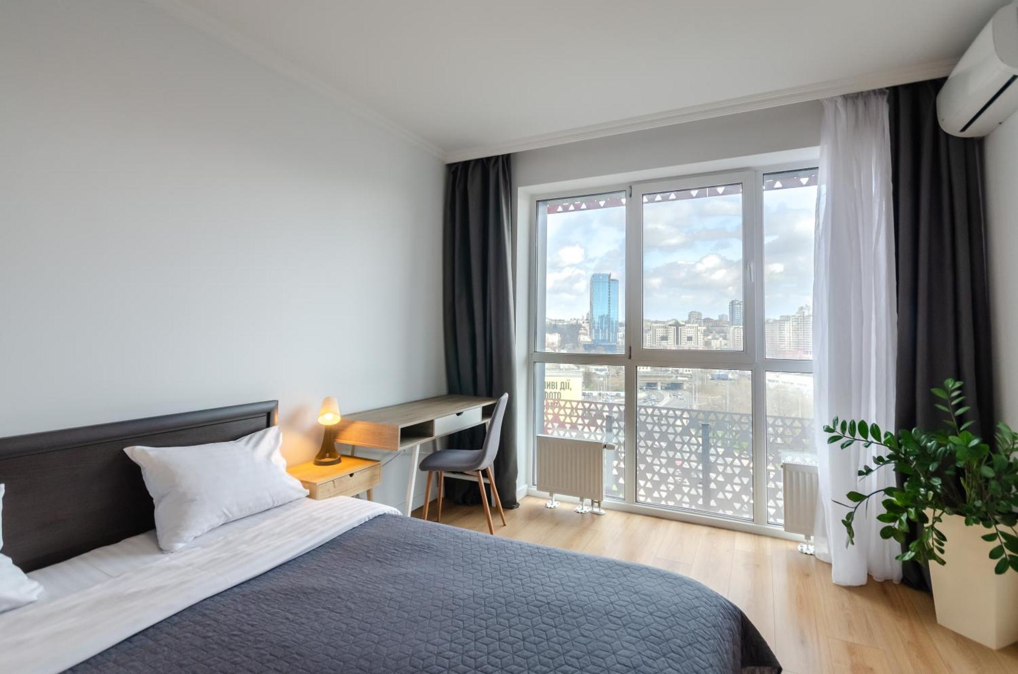 Petrovdom 7-27 In Rc Kvartet Cozy Apartment Nearby With Central Railway Station Kiev Extérieur photo